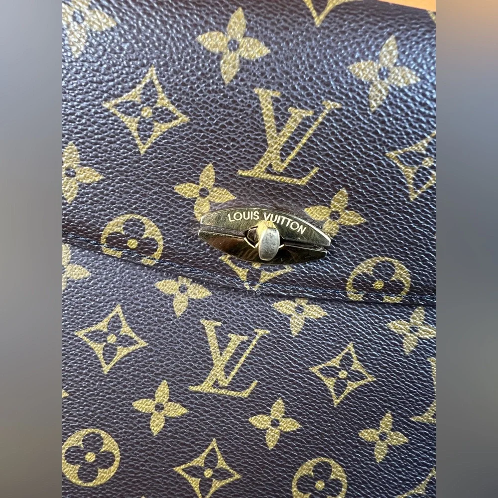LOUIS VUITTON Monogram Malesherbes Hand Bag - Picture 14 of 17
